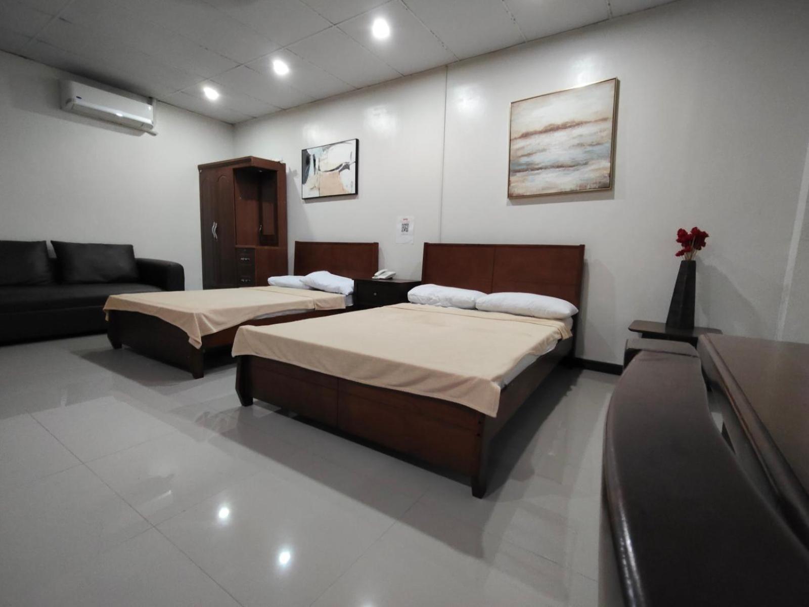 La Belladoza Near Airport Hotell Paranaque City Exteriör bild